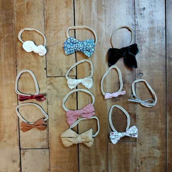 Newborn headbands bundle hair bows green red boho holiday Christmas soft band - Picture 1 of 12